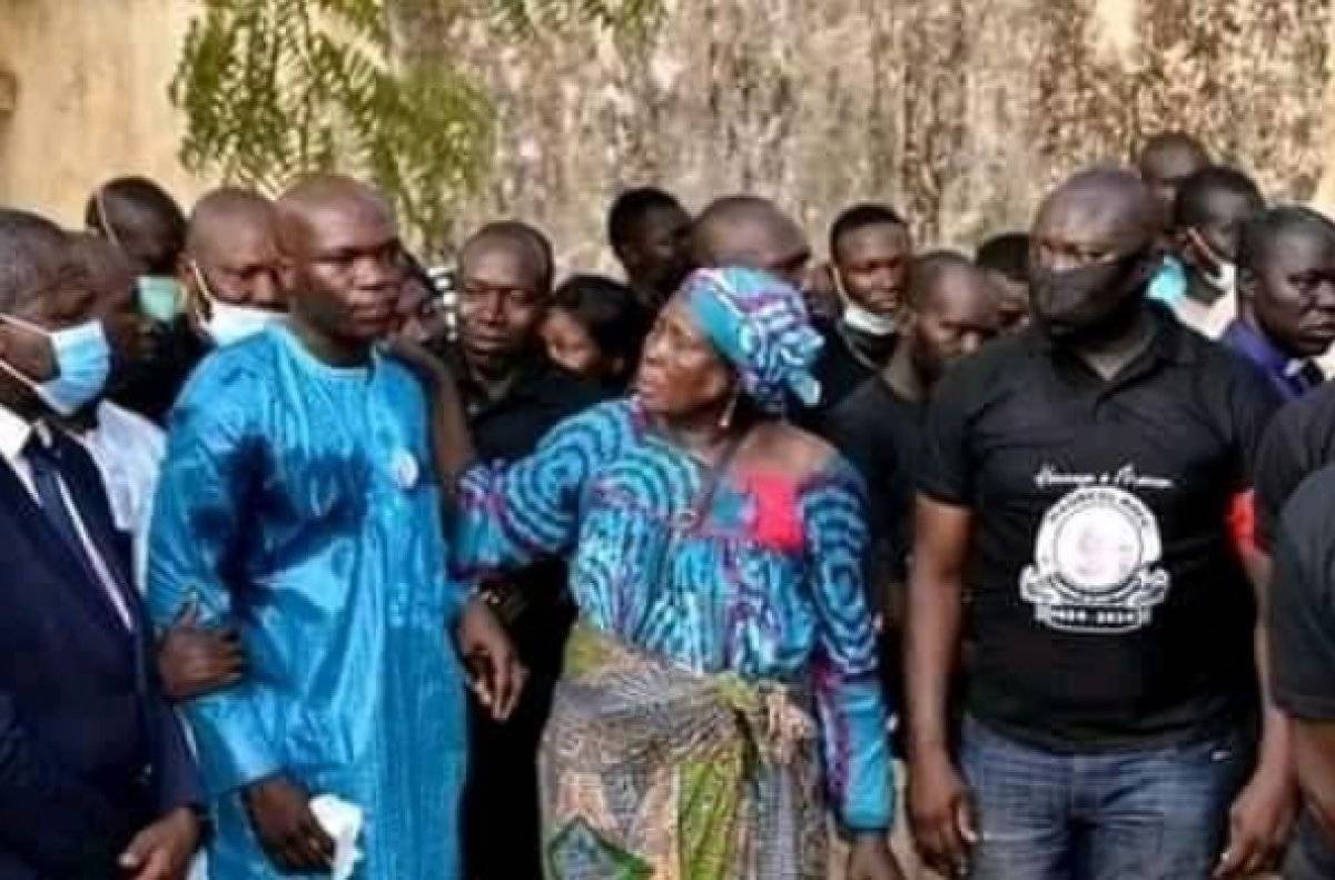 Vincent Aboubakar, annesini son yolculuğuna uğurladı