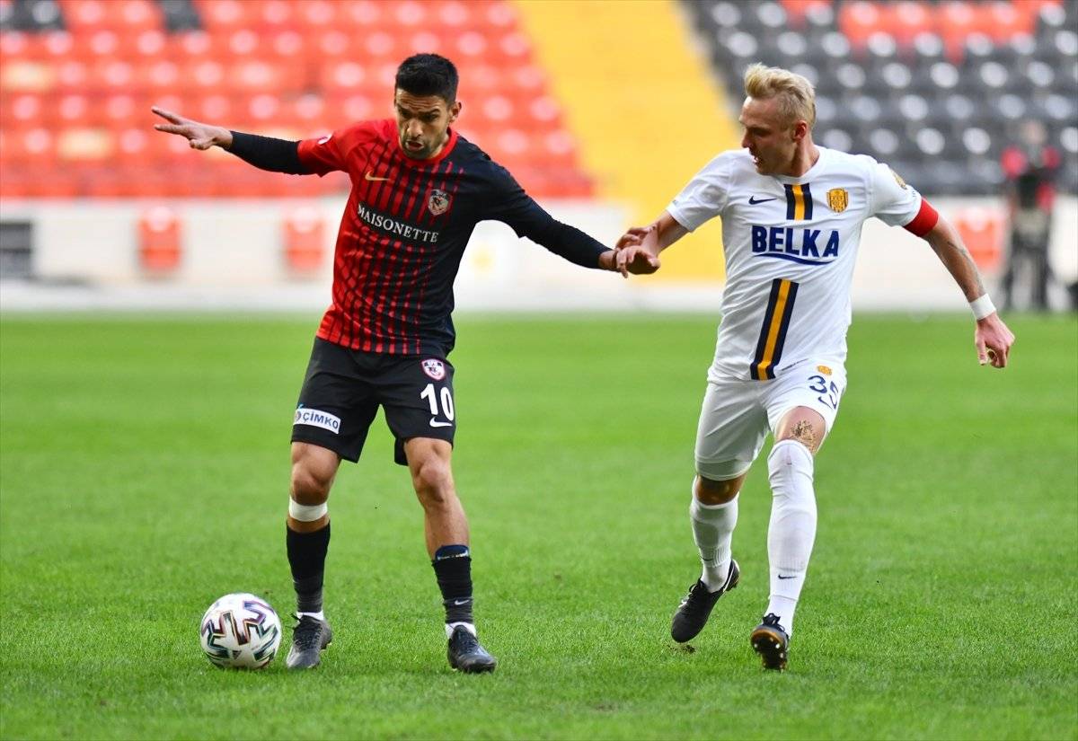 Gaziantep FK, Ankaragücü'nü 2 golle geçti