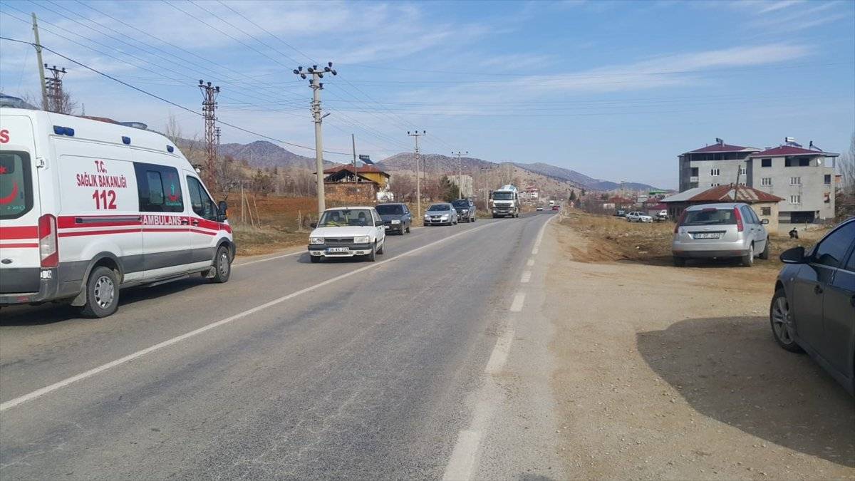 Kahramanmaraş'ta iki araç çarpıştı: 9 yaralı