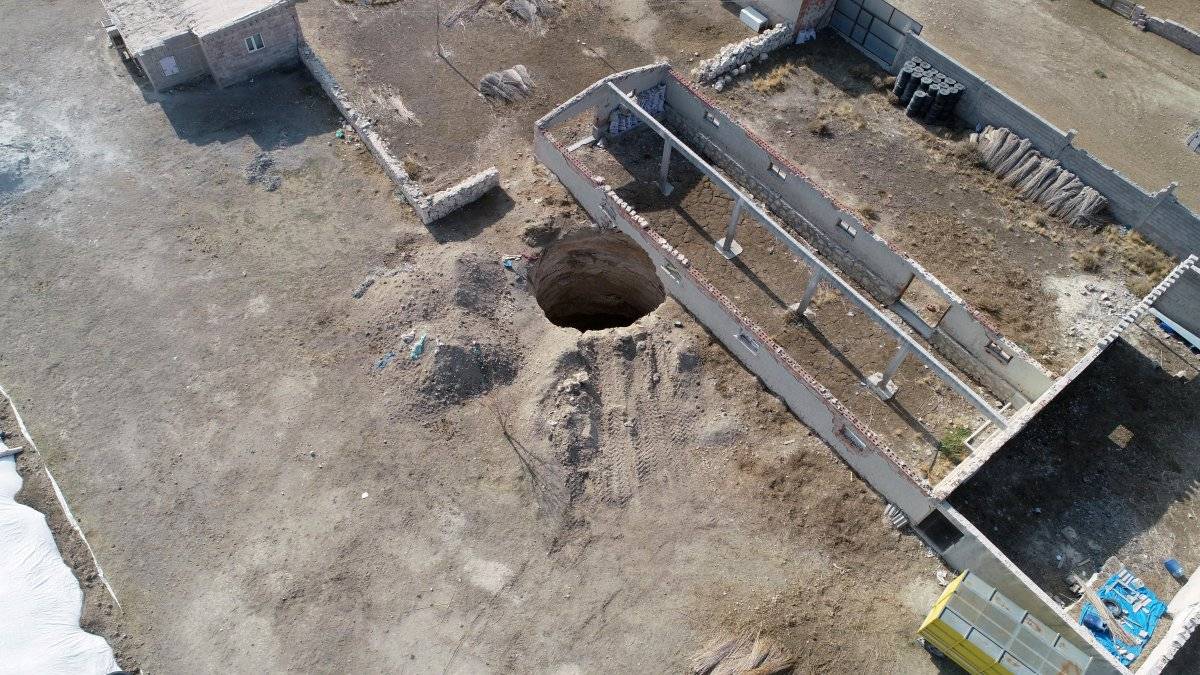 Dünya nüfusunun beşte biri, obruklar nedeniyle evsiz kalabilir