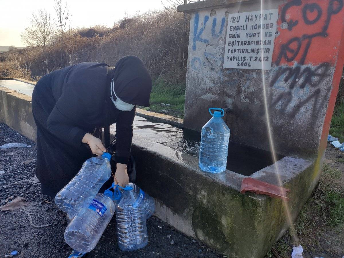 İstanbul’da 30 saatlik su kesintisi öncesi su telaşı