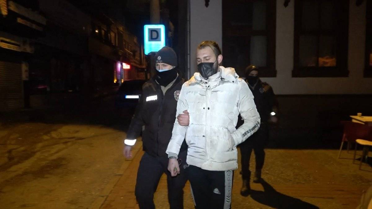 Bursa'da alkollü sürücü ve arkadaşlarının gezmesi pahalıya patladı