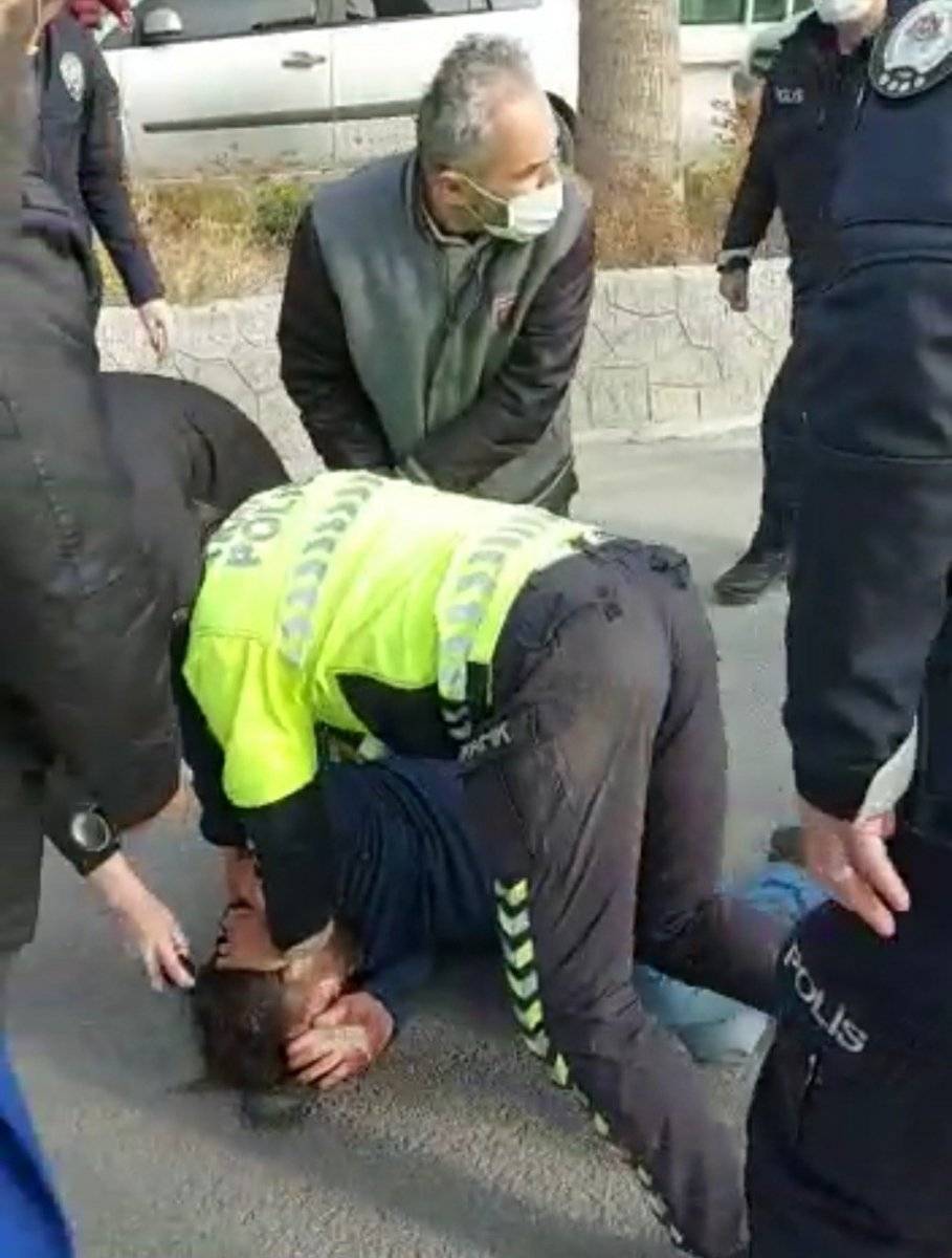 Osmaniye'de sokak ortasında sopalı aile kavgası: 5 yaralı