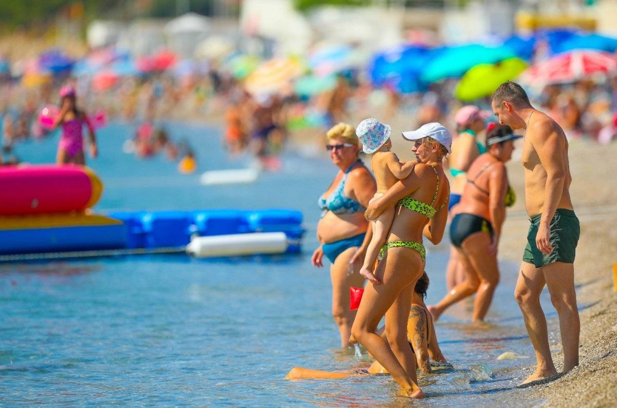 Turizmcilerin 2021'de umudu aşı: Dirilişimize ışık tutacak