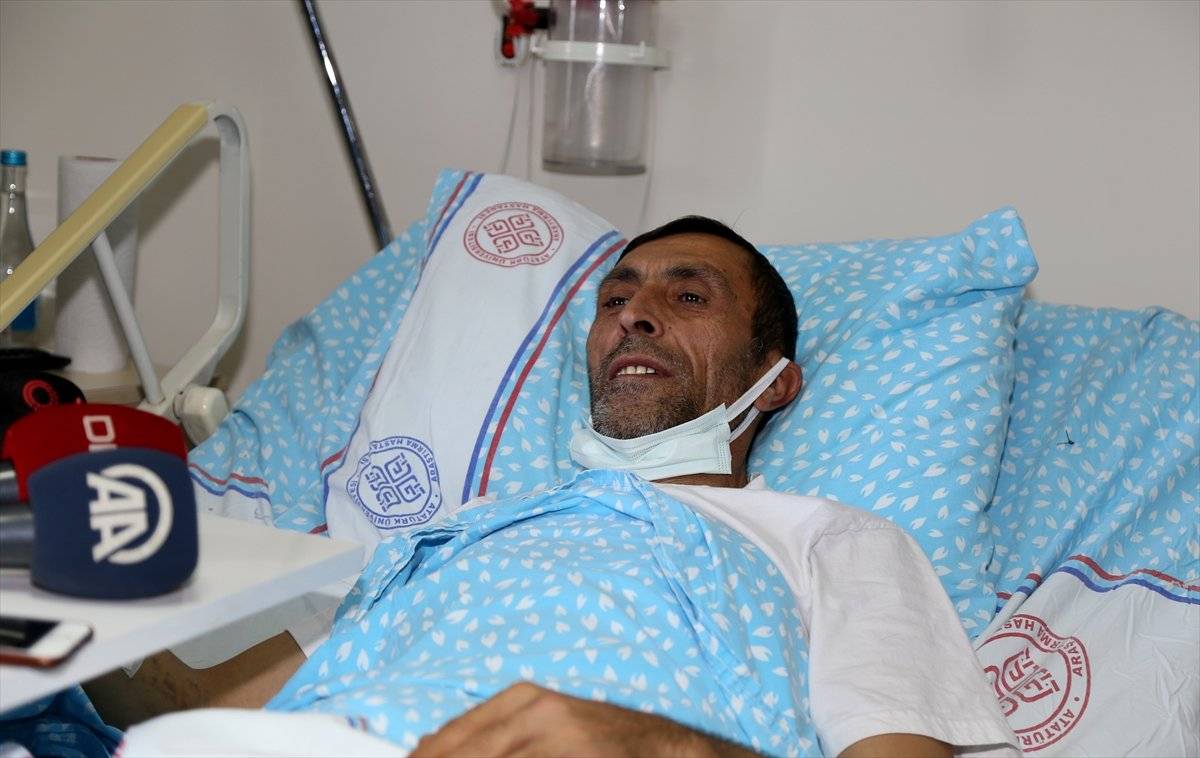 Kazakistan'da rahatsızlanan tır şoförü, uçakla Türkiye'ye getirildi