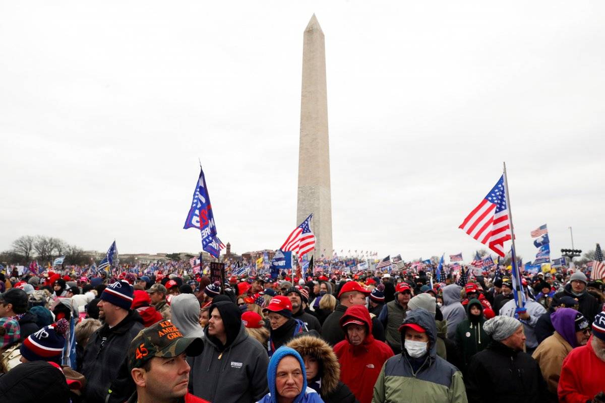 Trumpçılar Washington'da sokakları ve meydanları doldurdu