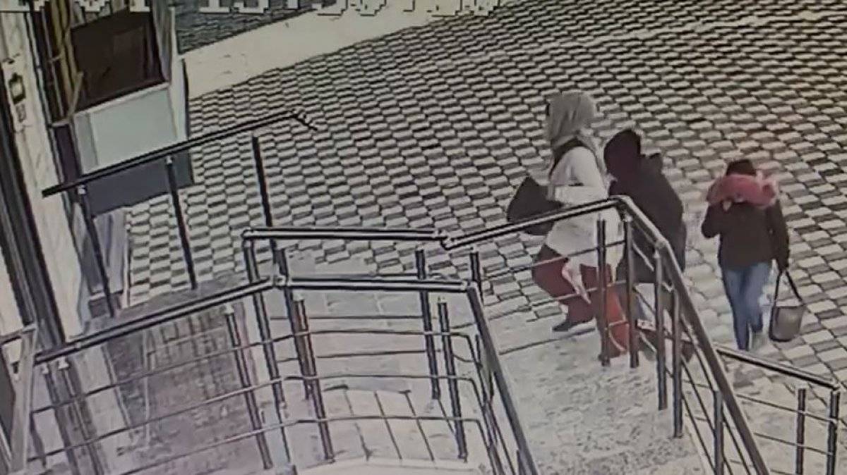 Adıyaman'da 40 bin liralık soygun yapan kadınlar kamerada