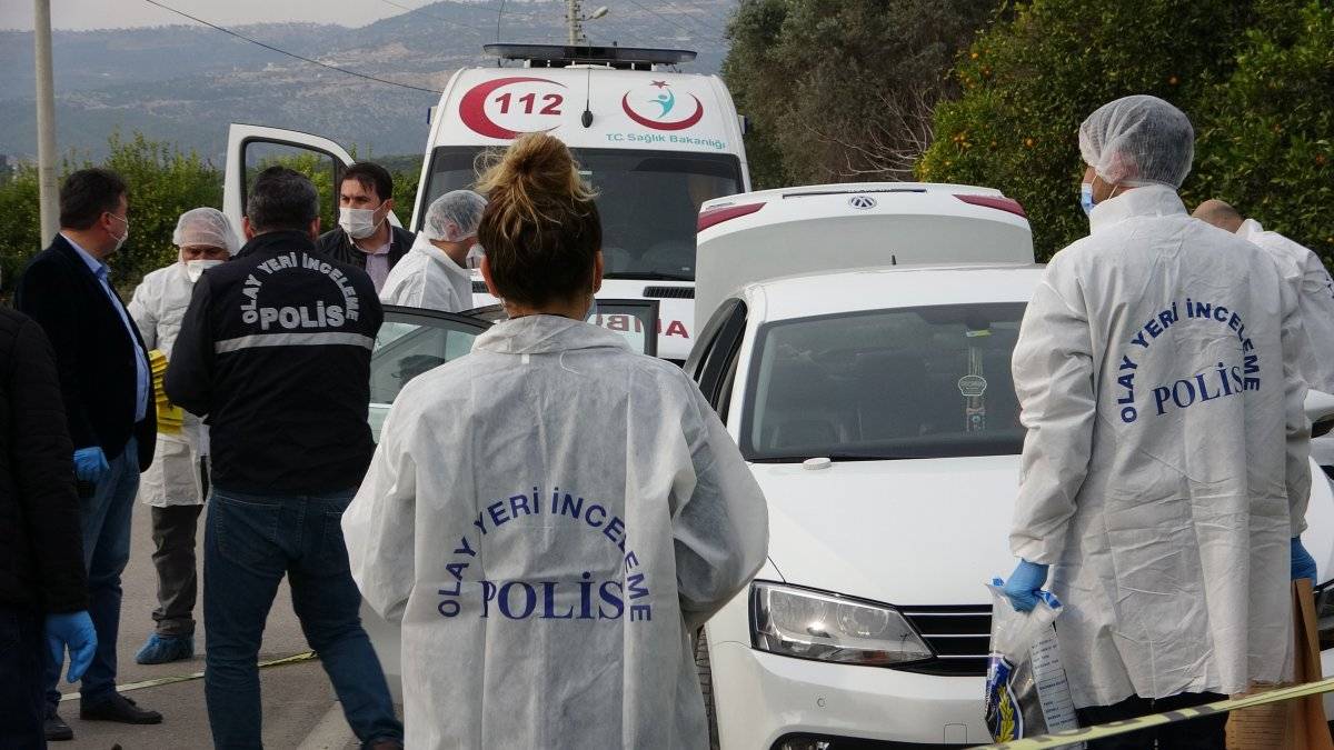 Mersin'de eski koca, yol ortasında kurşun yağdırdı