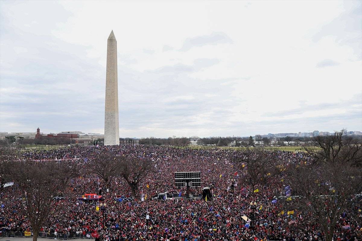 Washington'da sokağa çıkma yasağı ilan edildi