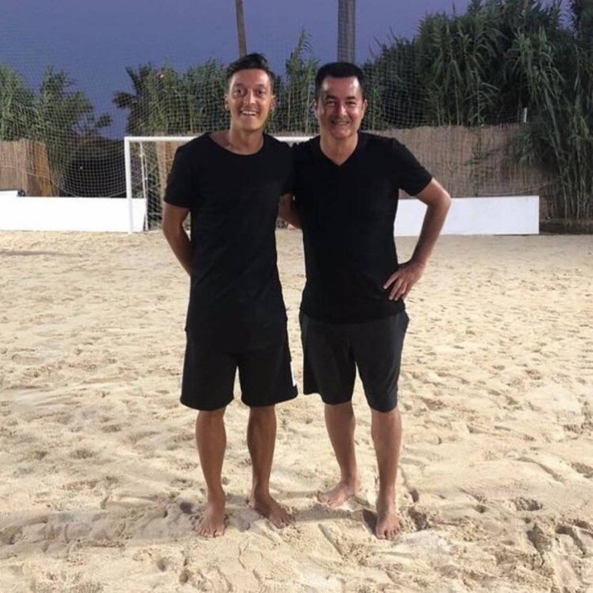 Fenerbahçe, Mesut Özil ile anlaştı