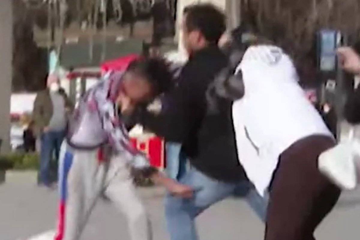 Bakırköy'de bıçaklı saldırı