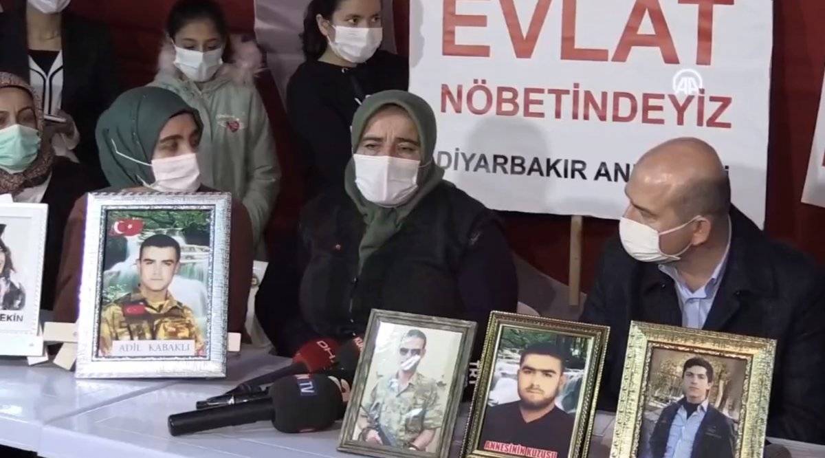 Süleyman Soylu, Diyarbakır Anneleri'ni ziyaret etti