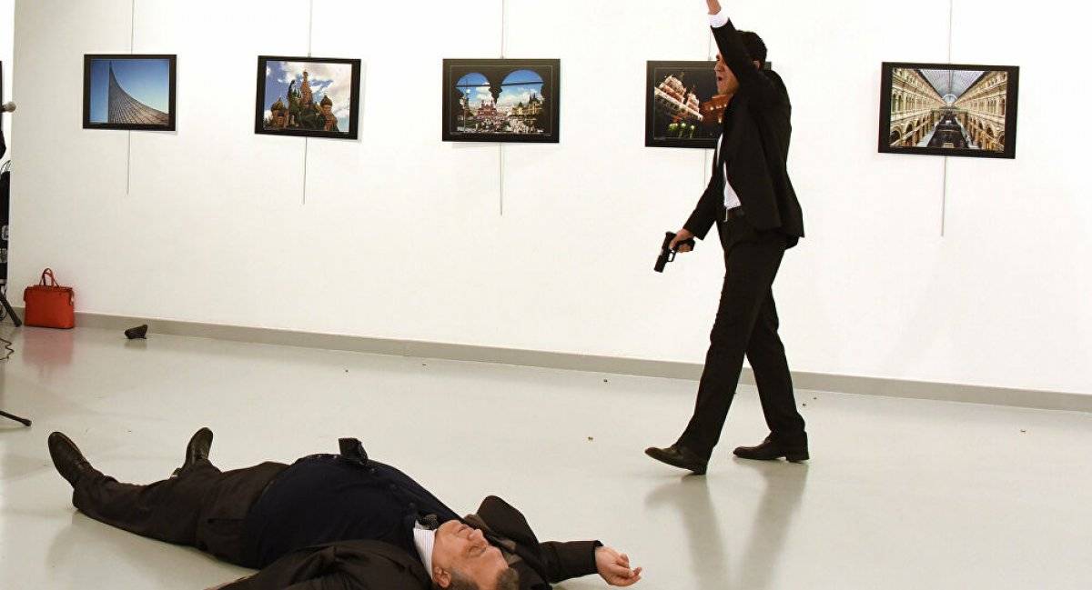 Andrey Karlov kimdir? Karlov suikastı nedir, ne zaman? Andrey Karlov'u kim öldürdü?