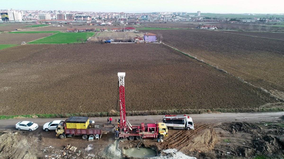 Edirne'de kuraklık nedeniyle su kuyuları açılmaya başlandı