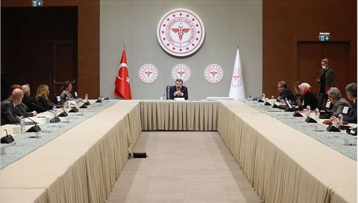 Bilim Kurulu toplantısı ne zaman? 7 Ocak Fahrettin Koca açıklamaları saat kaçta? Yasaklar bitiyor mu?