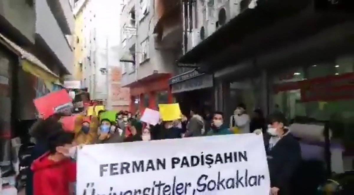 Artvin'de KTÜ öğrencilerinden Boğaziçili öğrencilere destek eylemi