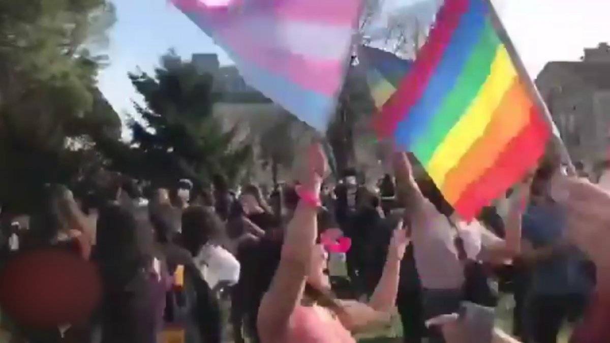 Boğaziçililerin eylemi partiye dönüştü