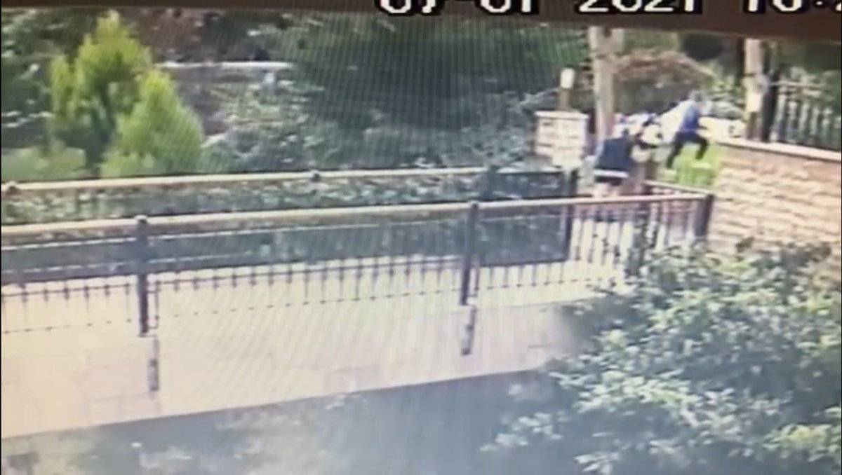 Şişli'de 11 yaşındaki çocuk, kargo aracının altında kaldı