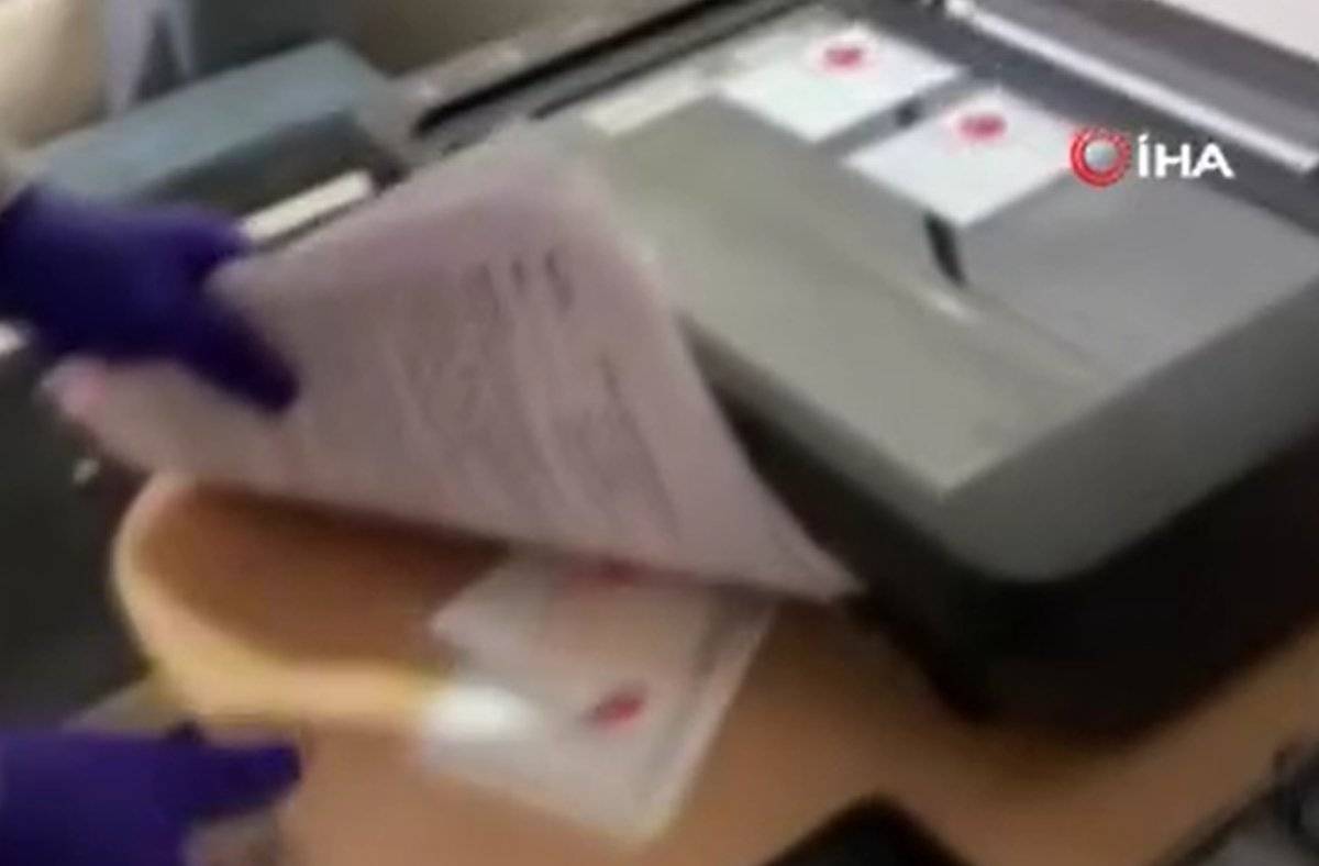 İstanbul'da sahte kimlik düzenleyen şebekeye operasyon