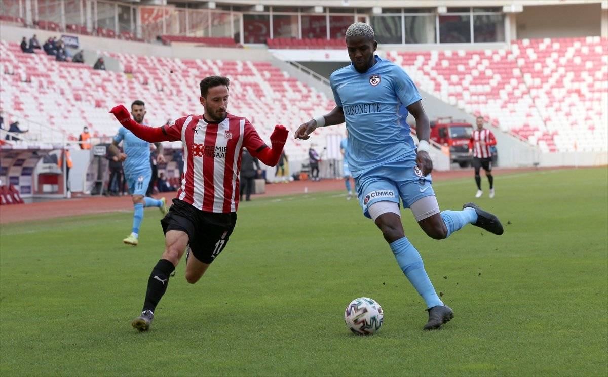 Gaziantep FK 15 maç sonra Sivasspor'a yenildi