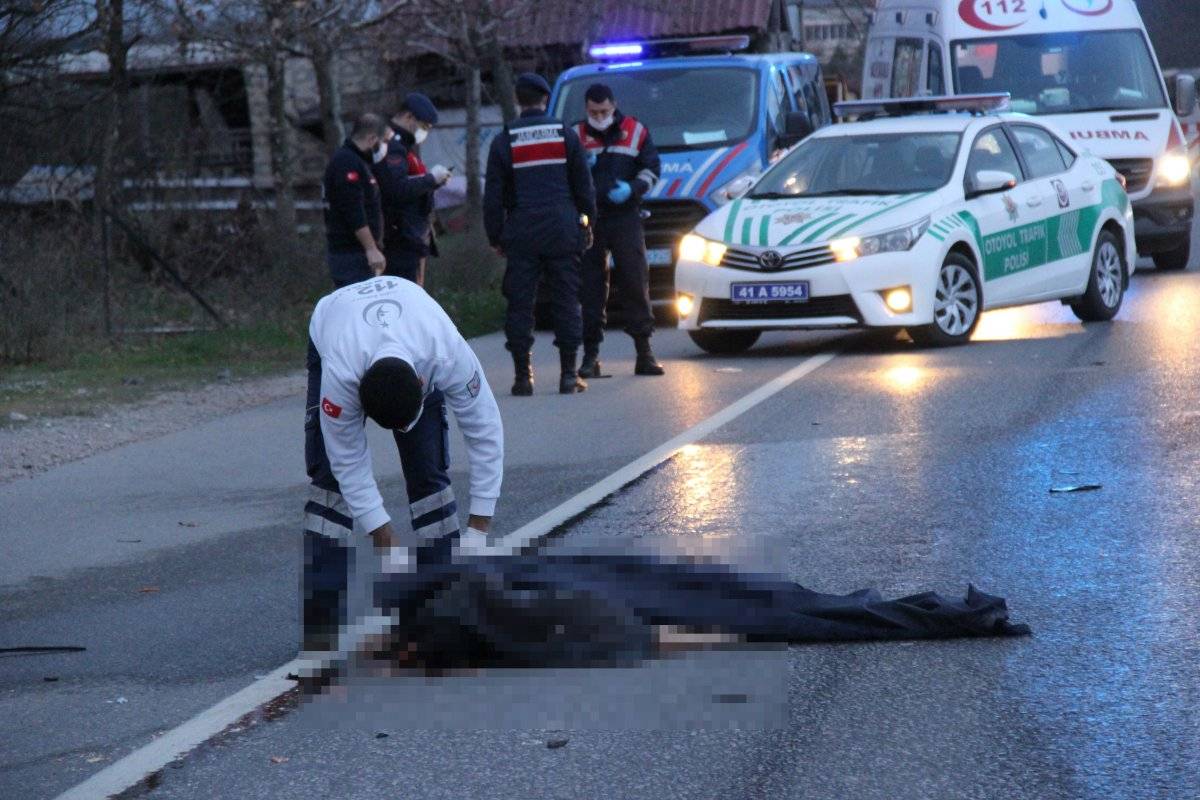 Kocaeli'nde otomobilin çarptığı yaya hayatını kaybetti