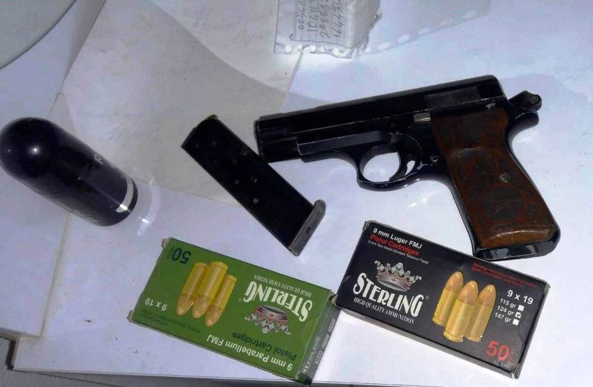 Antalya'da yaşlı kadını darbedip, 10 bileziğini çaldılar