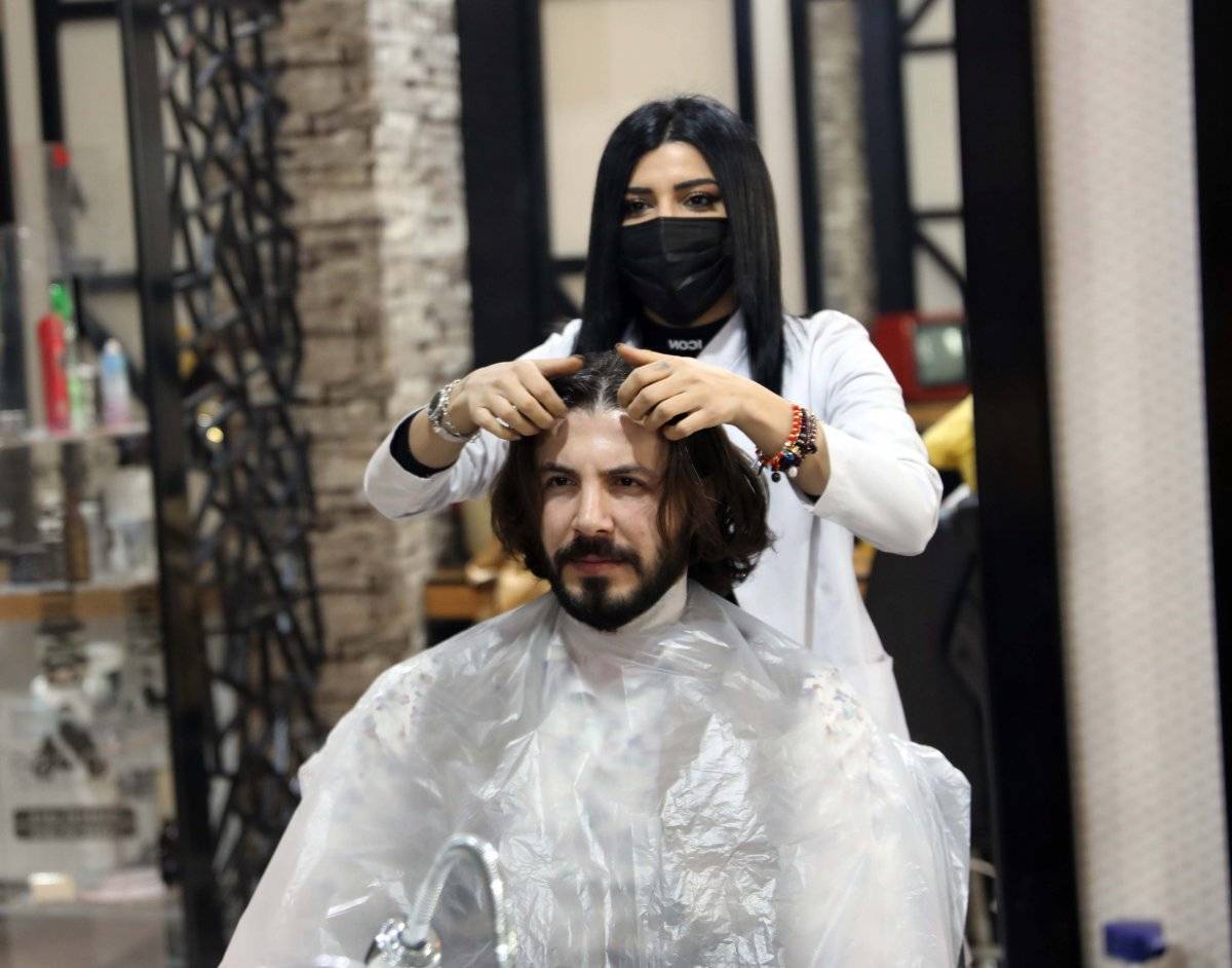 Gaziantepli kadın erkek berberinden memnun: Ön yargıları kaldırdım