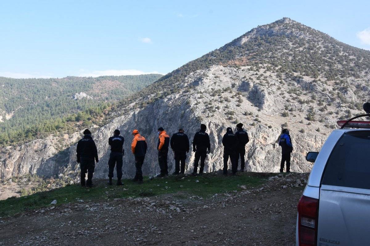 Kütahya’da 18 yaşındaki genç kız 15 gündür aranıyor