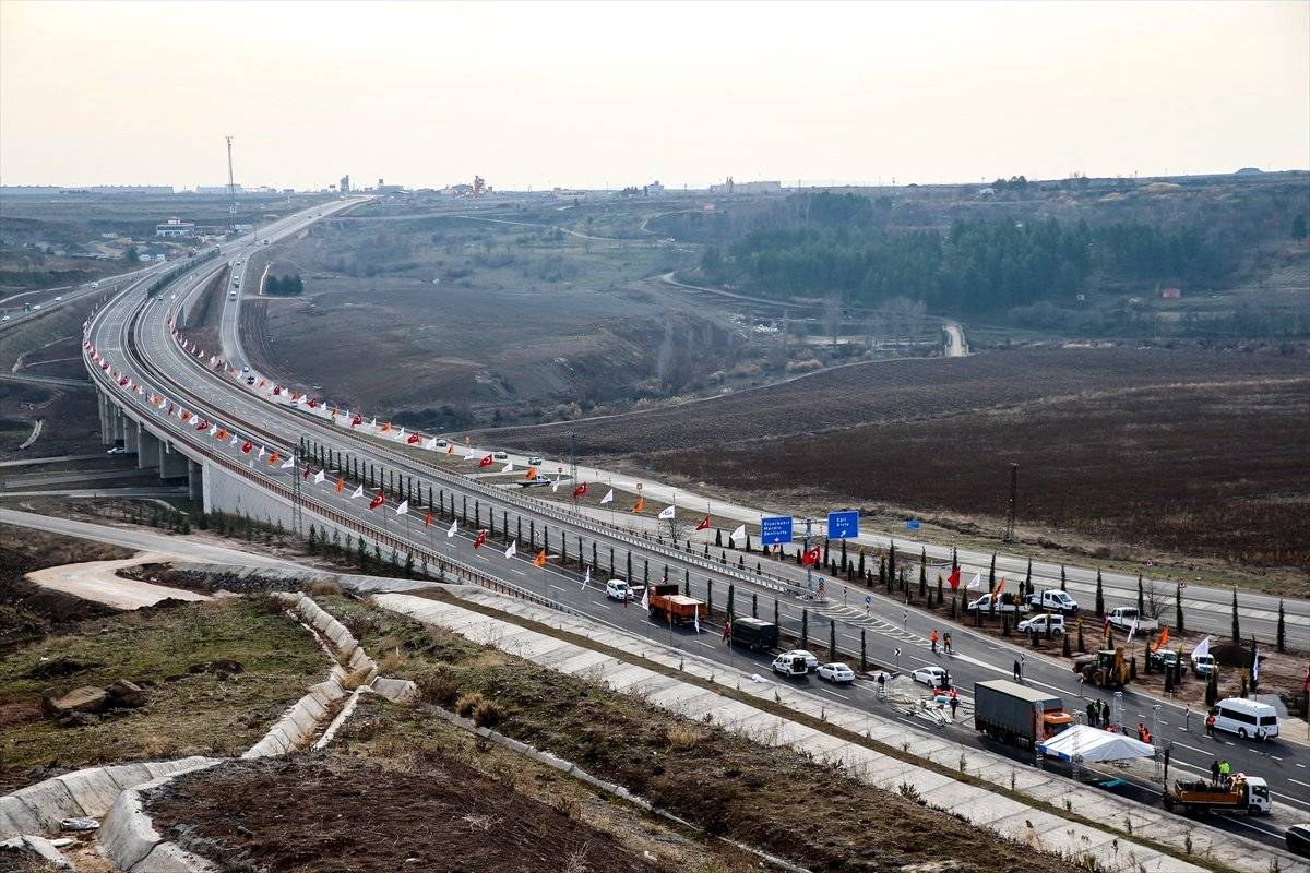 Devegeçidi Köprüsü hizmete açıldı