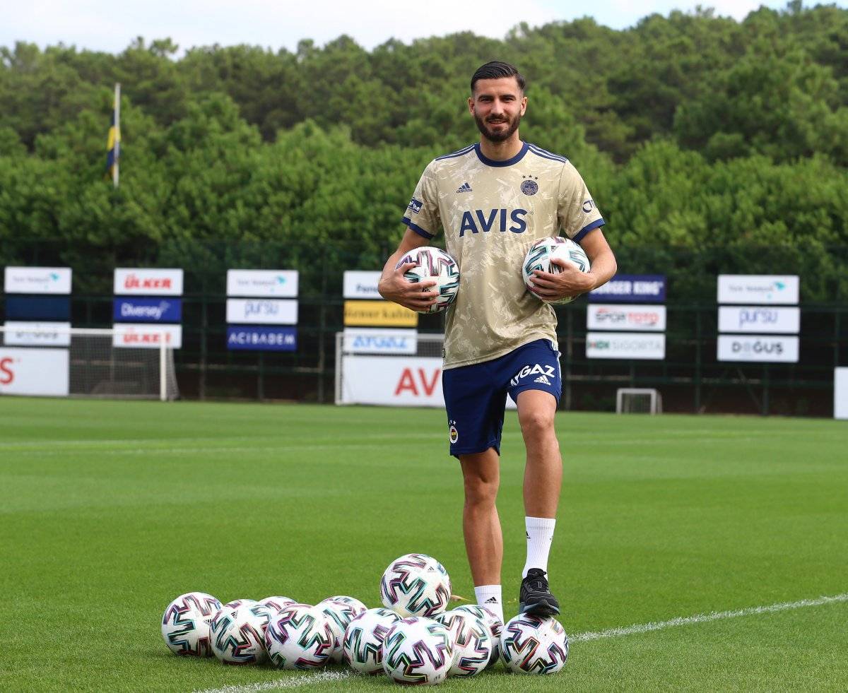 Kemal Ademi, Kayserispor'a kiralanıyor