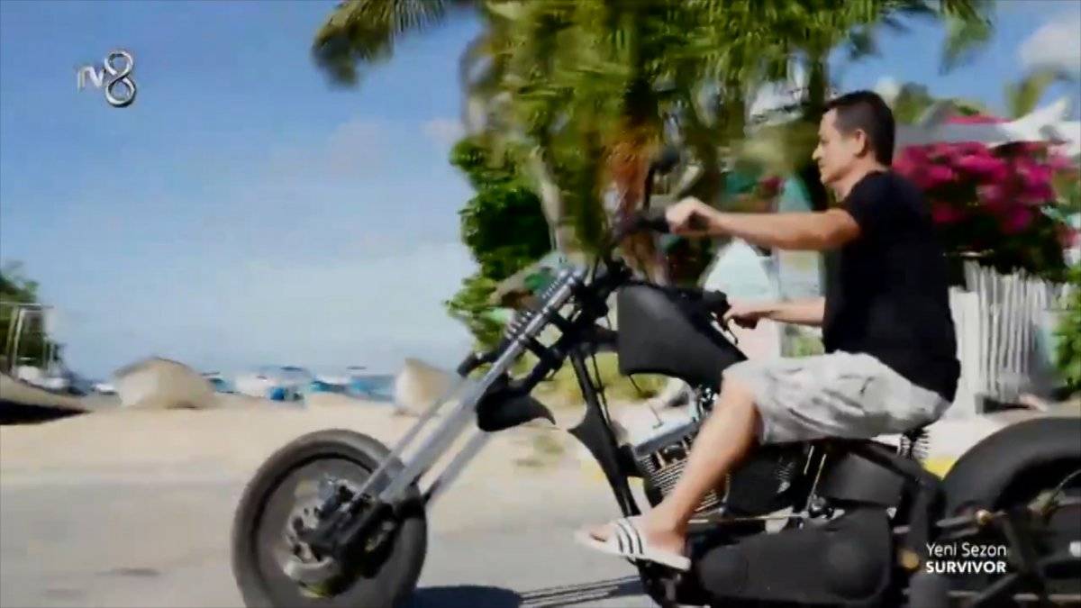 Acun Ilıcalı, Survivor 2021'e havalı bir giriş yaptı