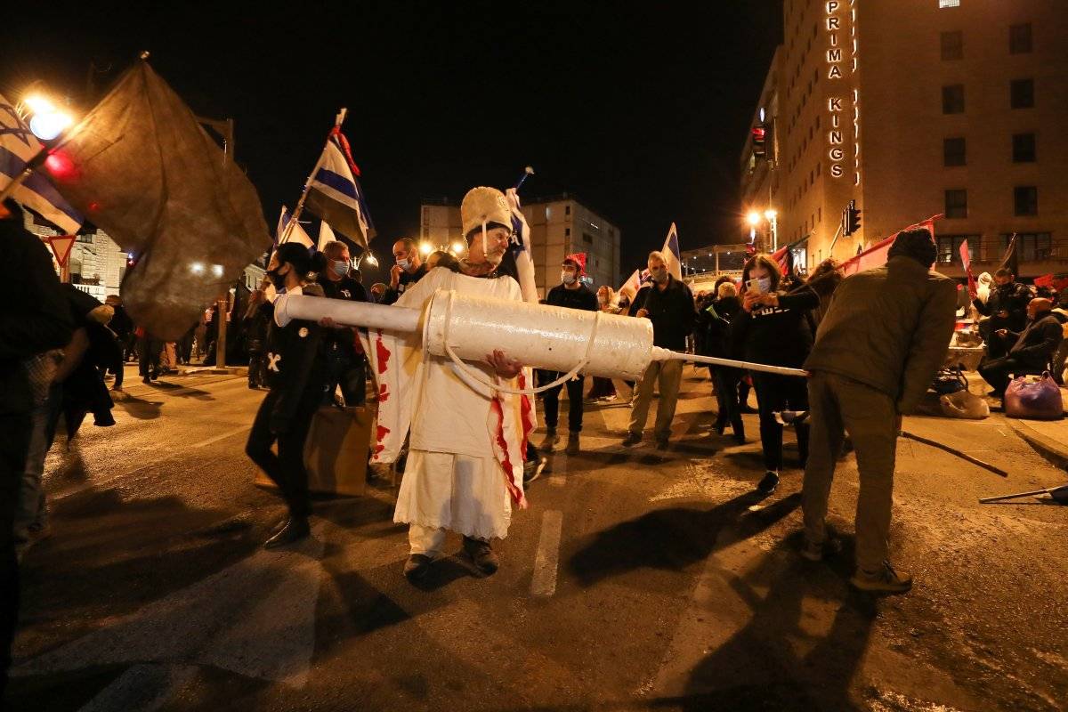 İsrail'de Netanyahu protestoları, karantinaya rağmen 8. ayında