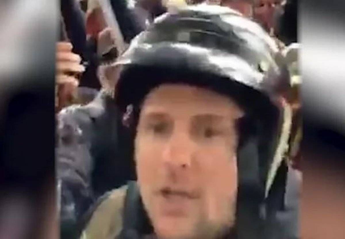 Göstericilerle ABD Kongresi'ne giren Cumhuriyetçi Derrick Evans istifa etti