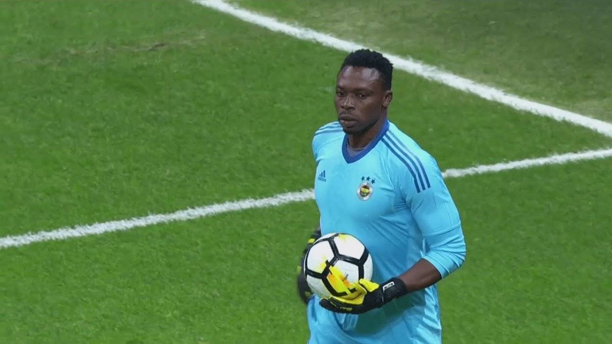 Carlos Kameni: Fenerbahçe yüzünden kariyerim durakladı