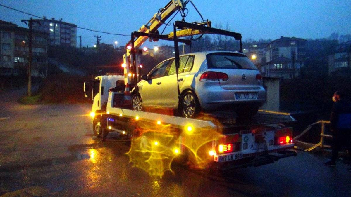Zonguldak'ta kaza yapan alkollü sürücüyü kaçırdı
