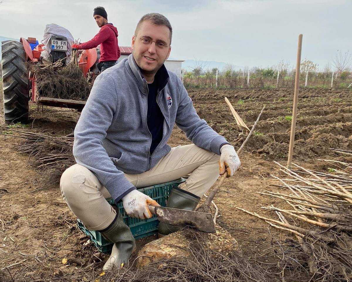 Aydın'da toprağı kazan mimar Kurtuluş Savaşı’ndan kalma mermi buldu