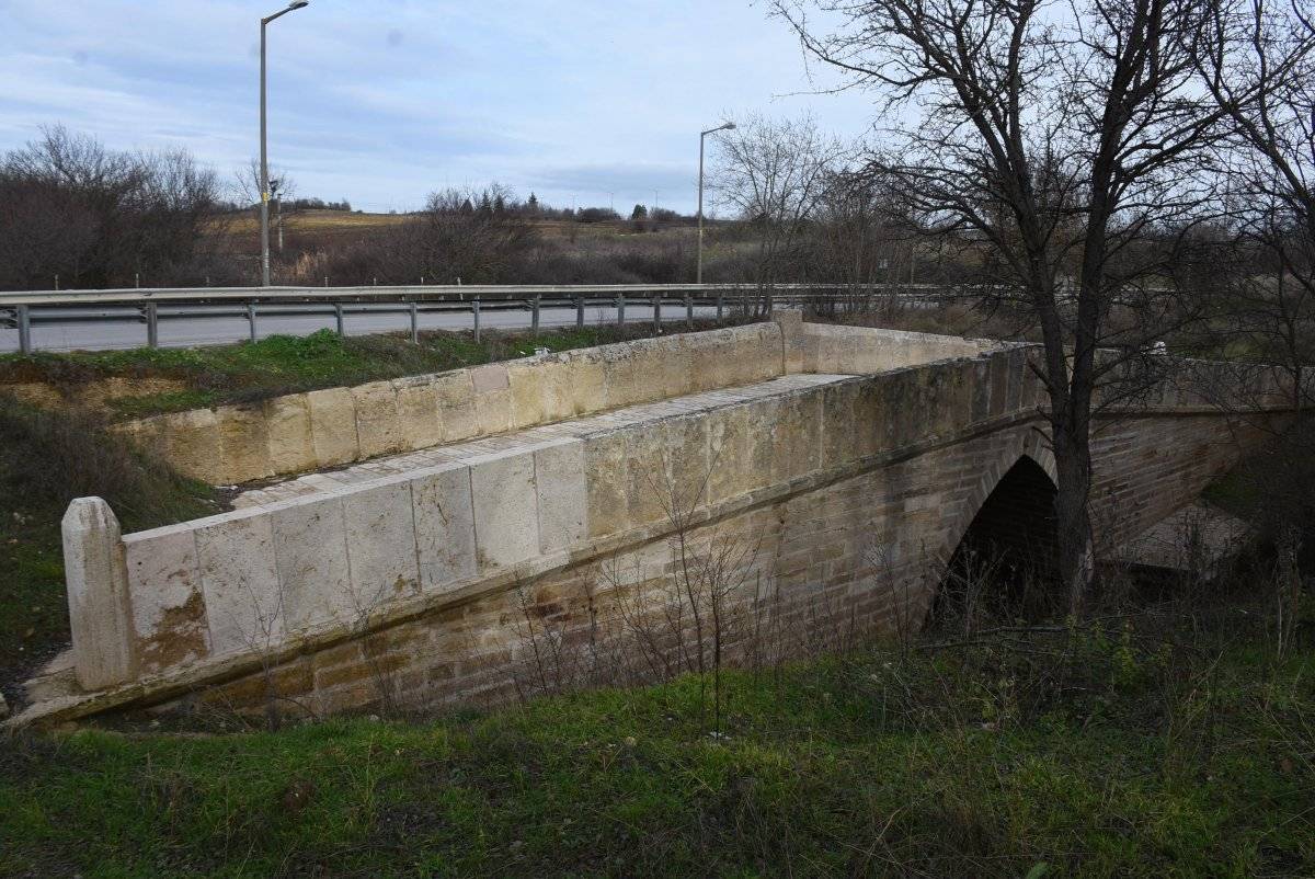 Edirne’deki Kazan Köprüsü, gün yüzüne çıkarıldı