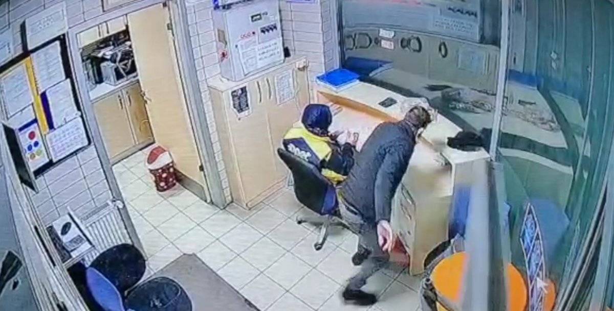 Kayseri'de hırsızlık anı kameralara yansıdı