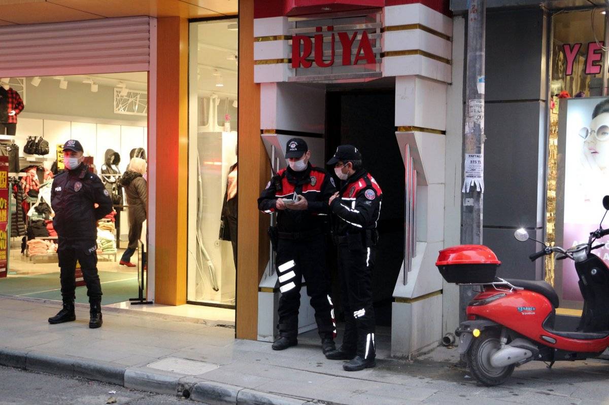 Isparta'da kaldığı apart dairede ölü bulundu