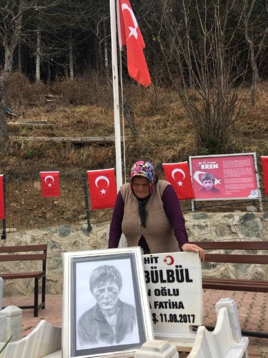 Eren Bülbül'ün acılı annesinden Mehmetçiklere dua