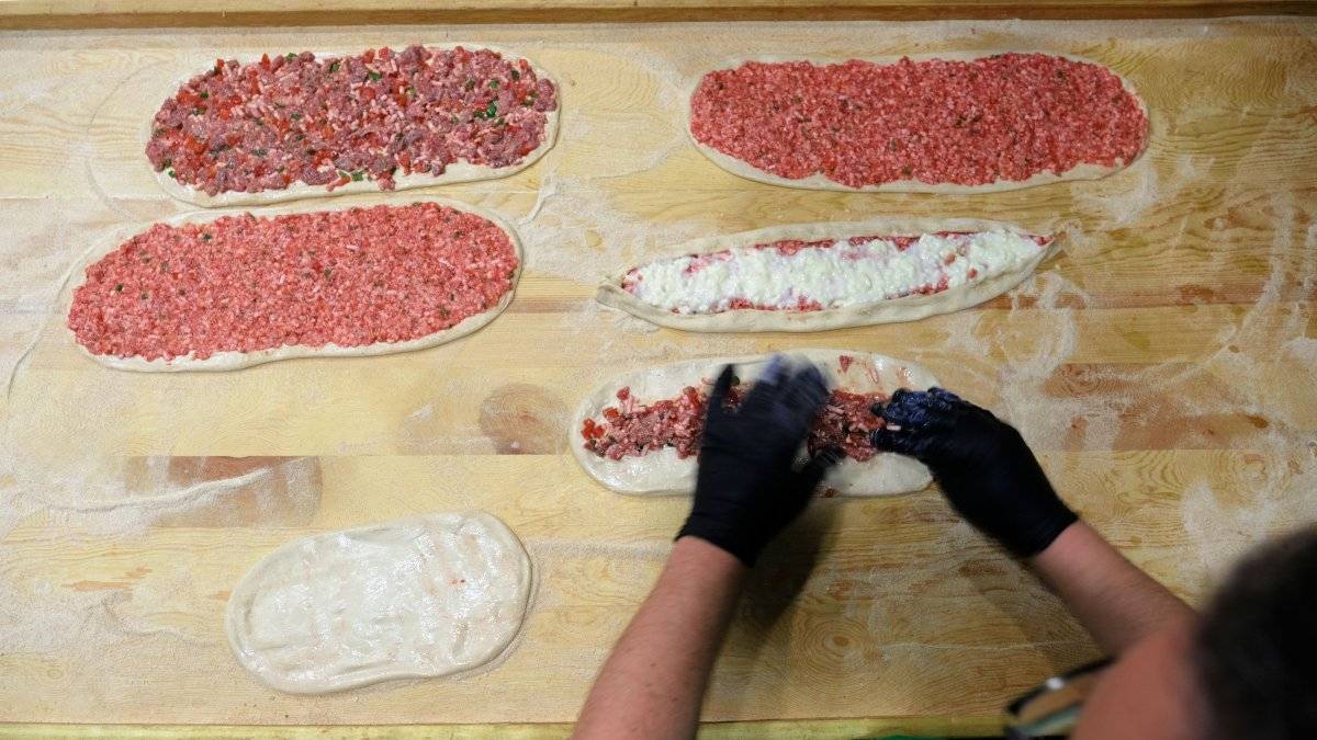 Etli ekmek Konya'nın vazgeçilmezi