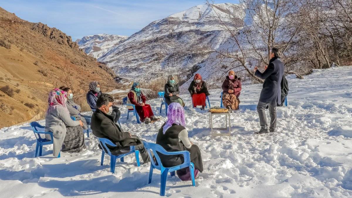 Van'da otlu peynir eğitim kursu açıldı