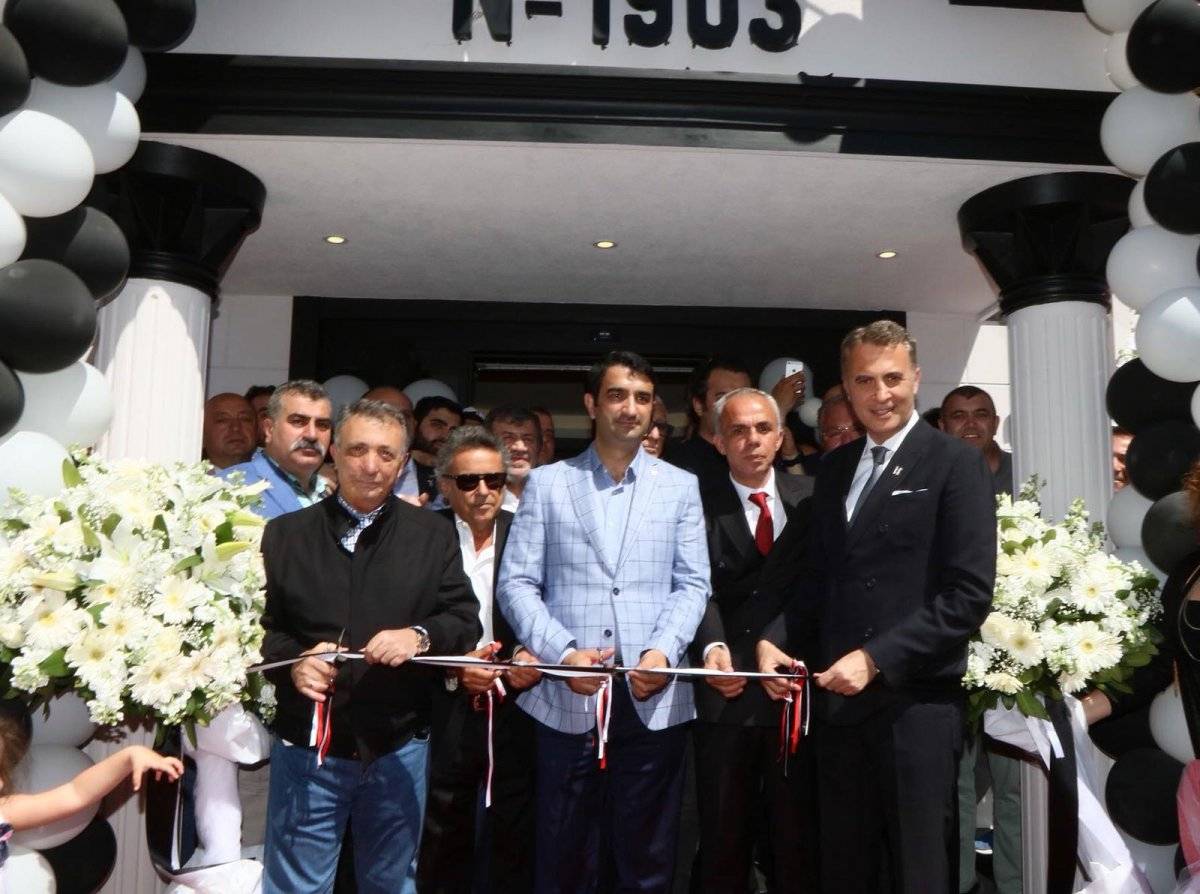 No:1903 Sosyal Tesisi’ndeki demirbaşlar çalındı