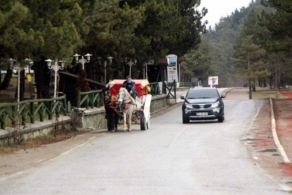 Abant ve Gölcük kar yağışına hasret kaldı