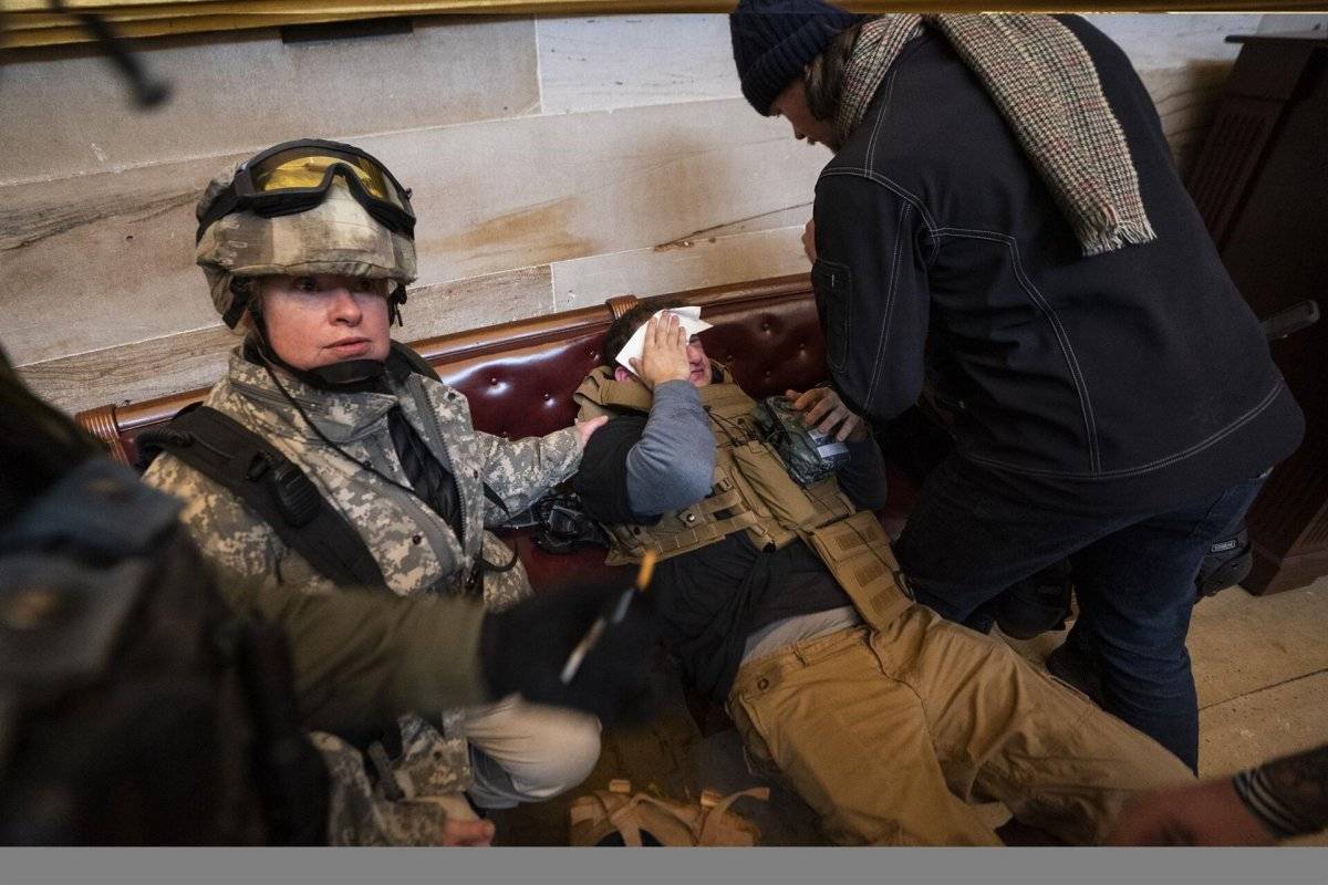 FBI: ABD'nin 50 eyaletinin kongrelerinde silahlı protesto planlanıyor