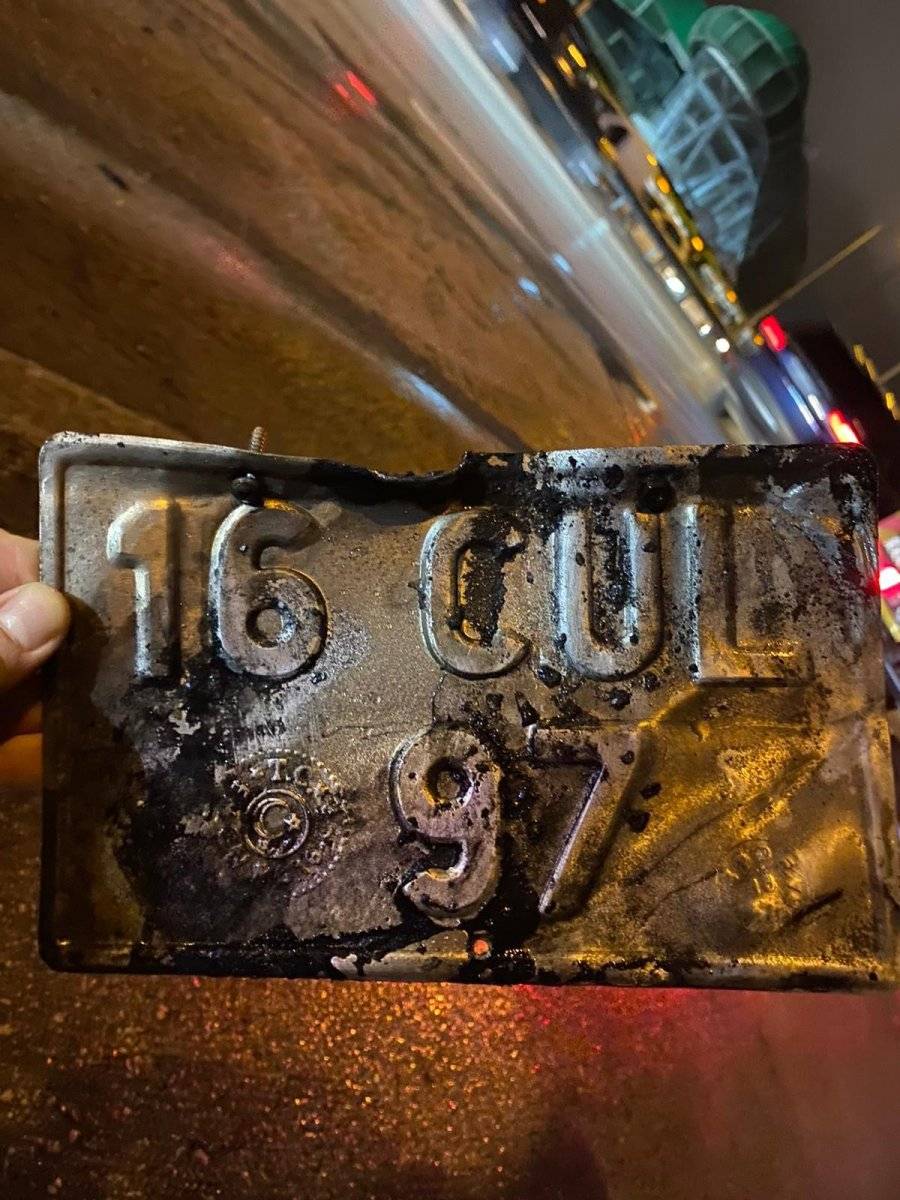 Bursa'da motorunu ateşe verip kaçtı