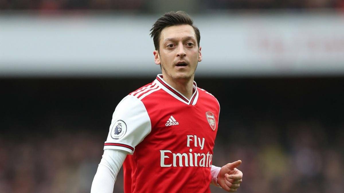 Mesut Özil'in maaşını Koç şirketleri karşılayacak