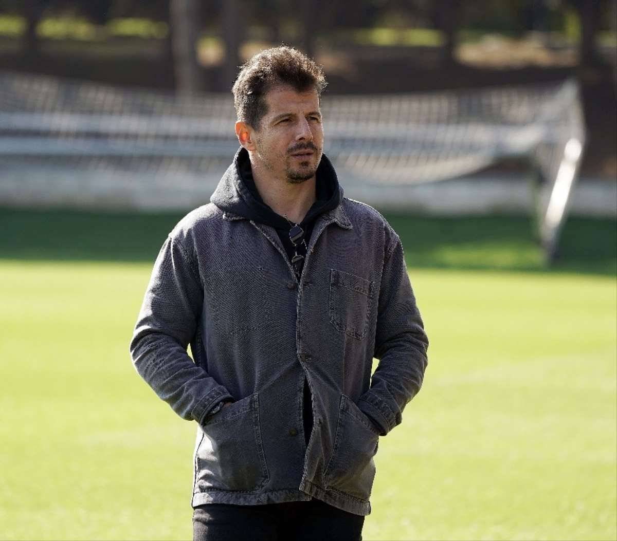 Emre Belözoğlu: Perotti'nin ameliyat olması lazım