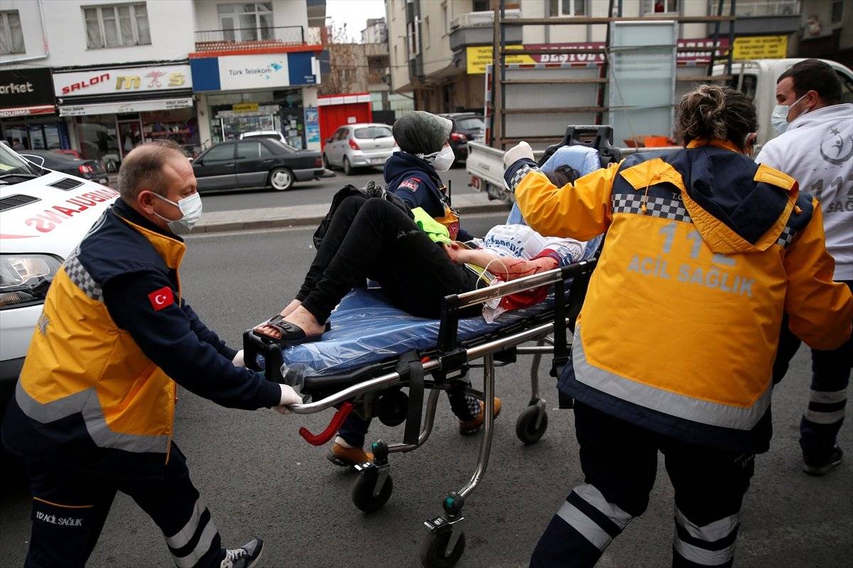 Kayseri'de Suriye uyruklu şahıs, 2 ablasını bıçakladı