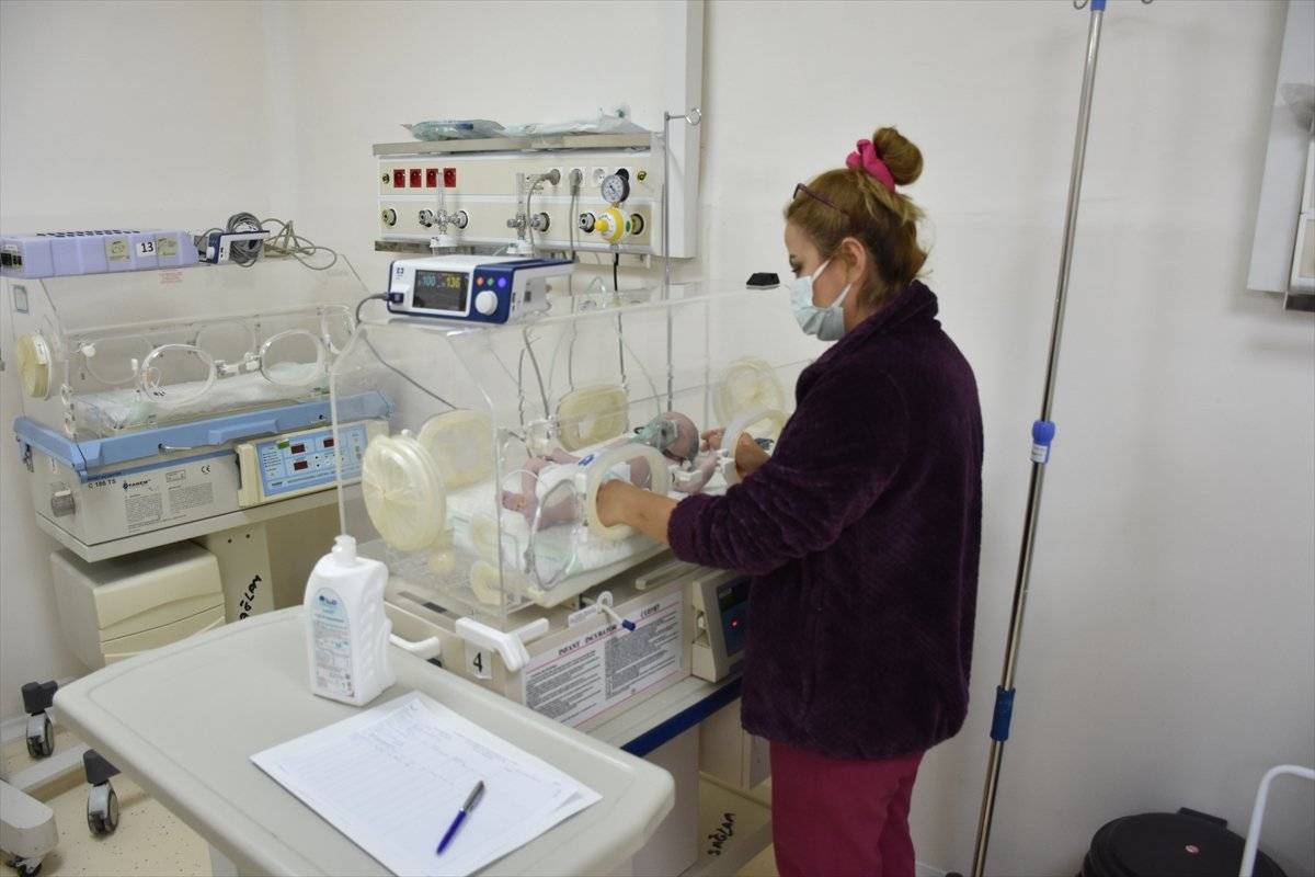 yenidoğan yoğun bakım